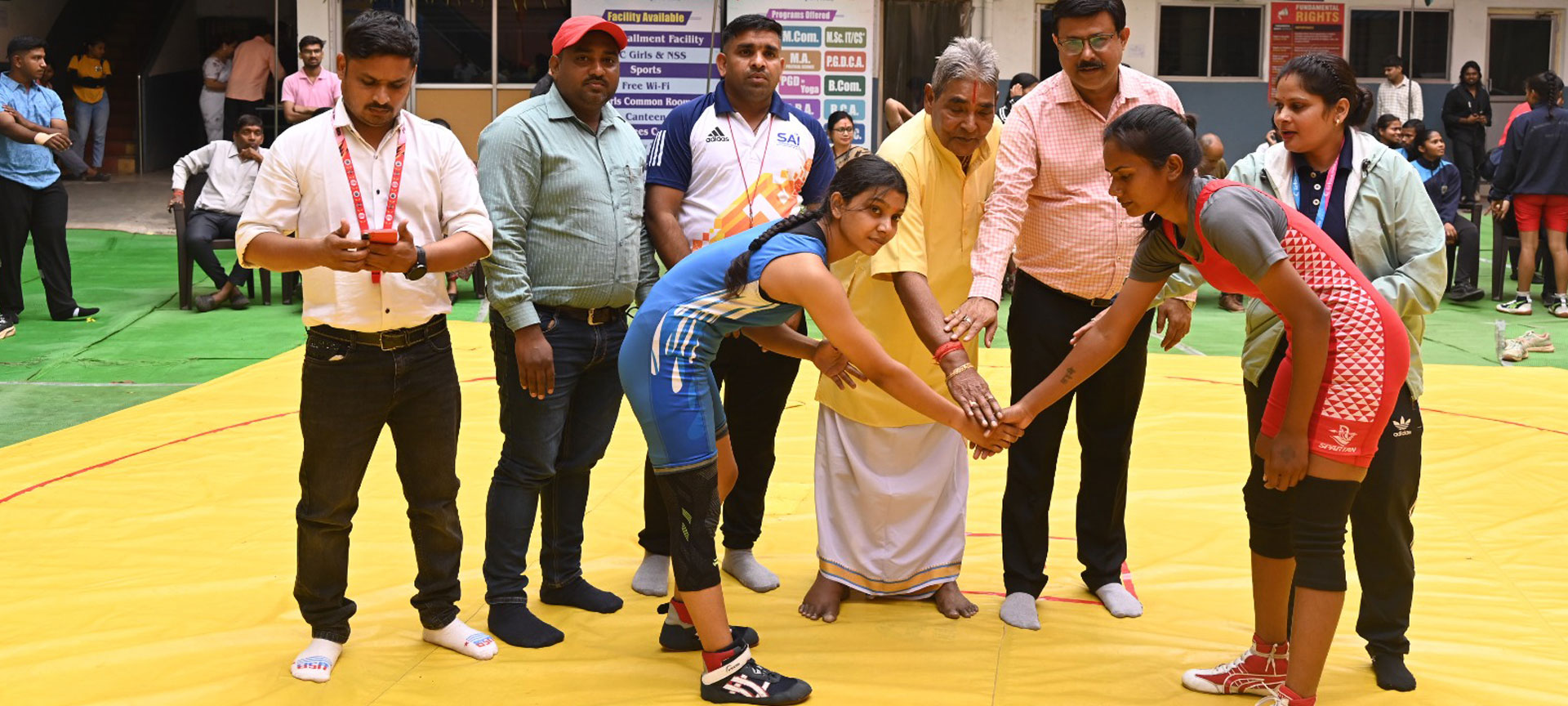 Mahant Laxminarayan Das College